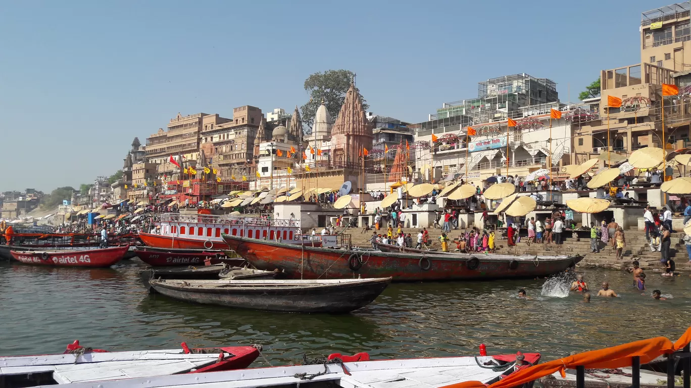 Photo of Varanasi By LOVE GOYAL