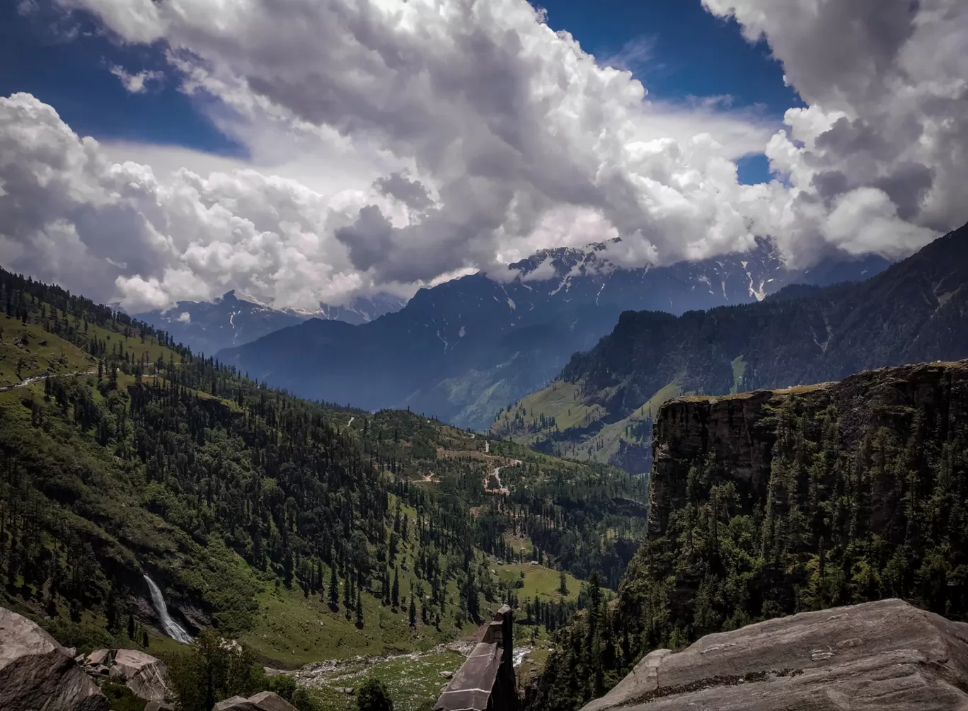 Photo of Himachal Pradesh By Kavish Shah