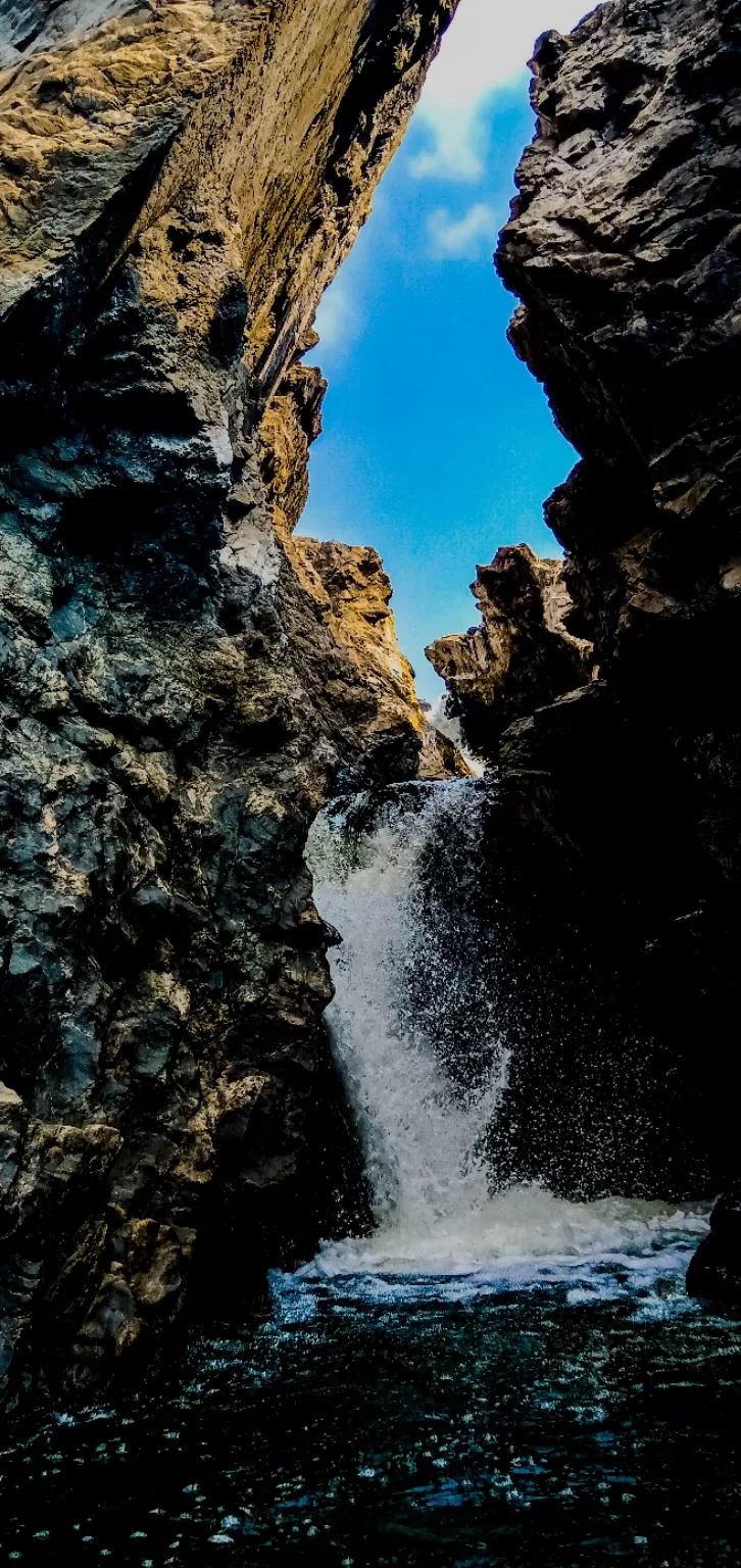 Photo of Hogenakkal Waterfalls By Sidharth Menon