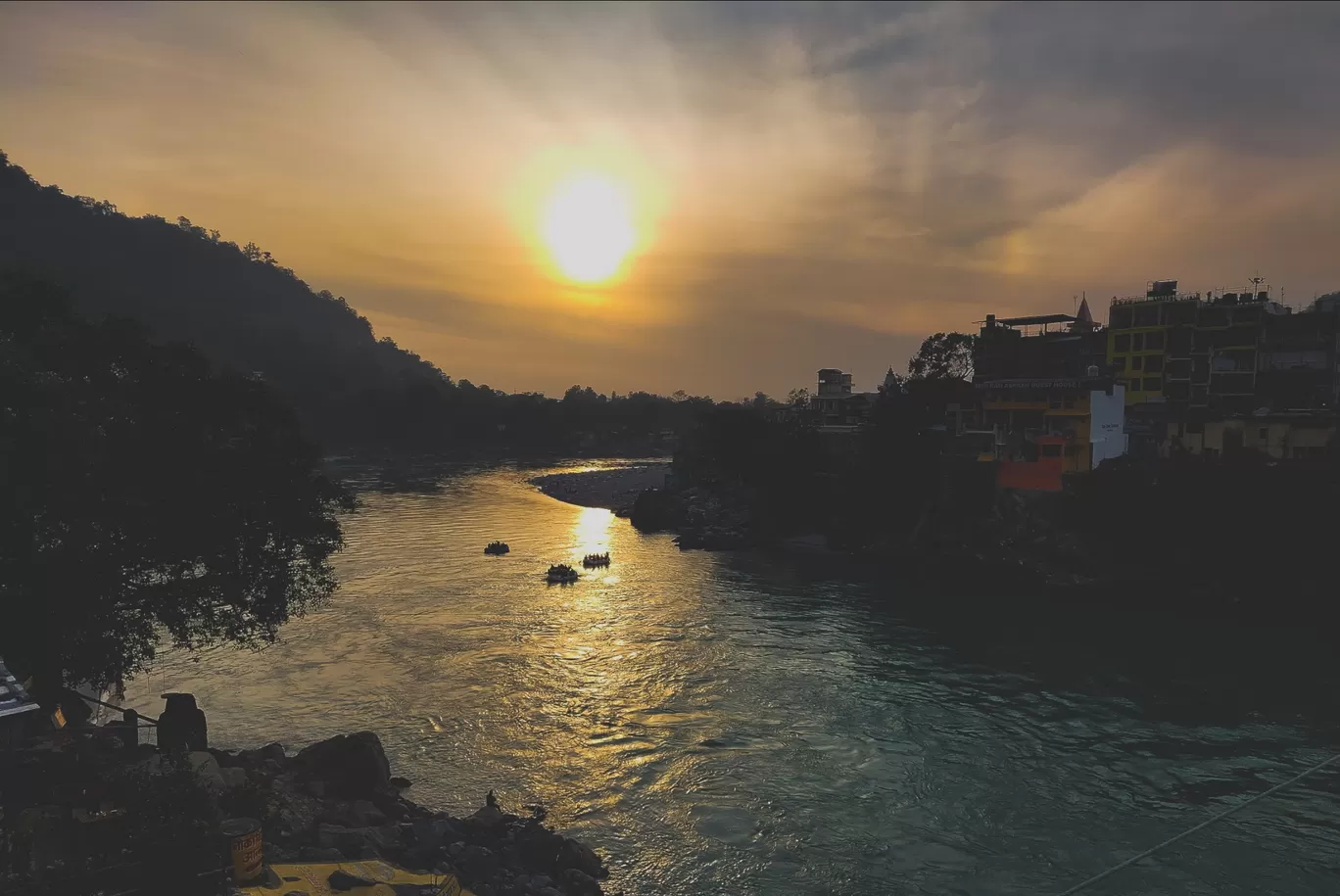 Photo of Rishikesh By Tushar Dabholkar