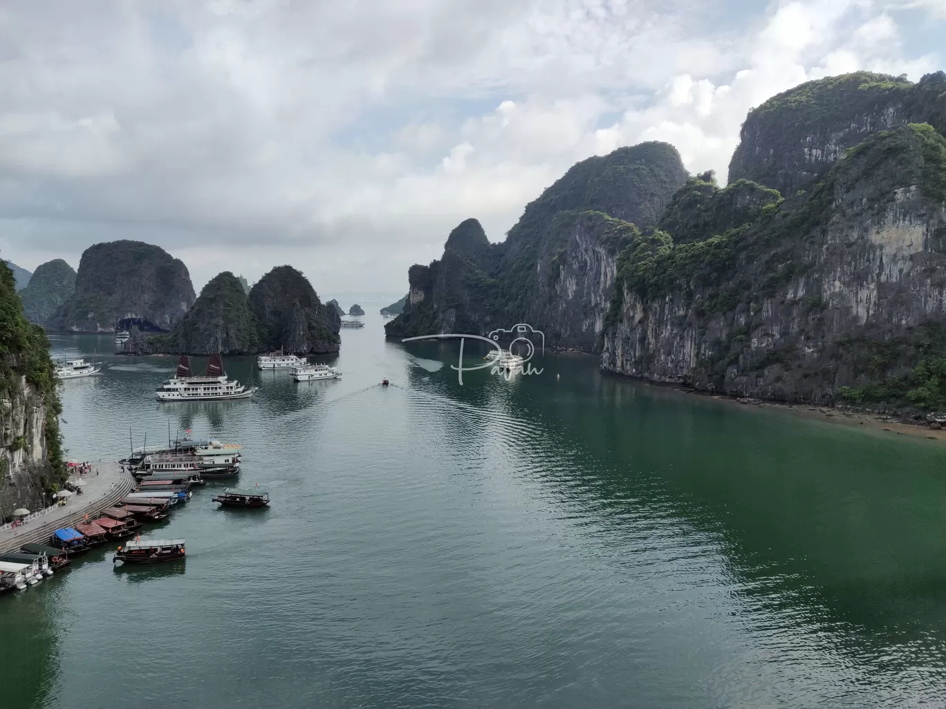 Photo of Hạ Long Bay By Pavan Kumar