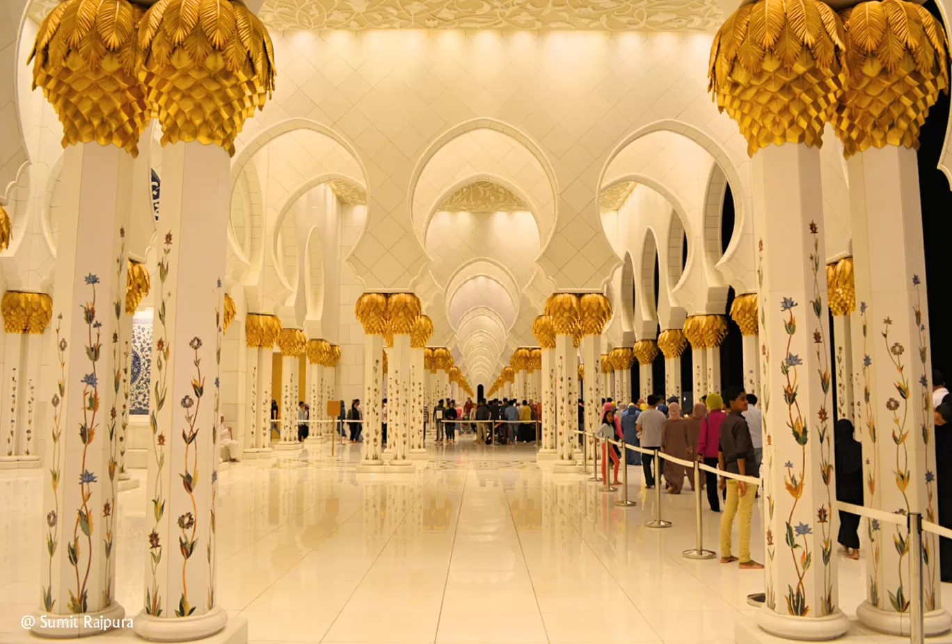 Photo of Abu Dhabi By Sumit Rajpura