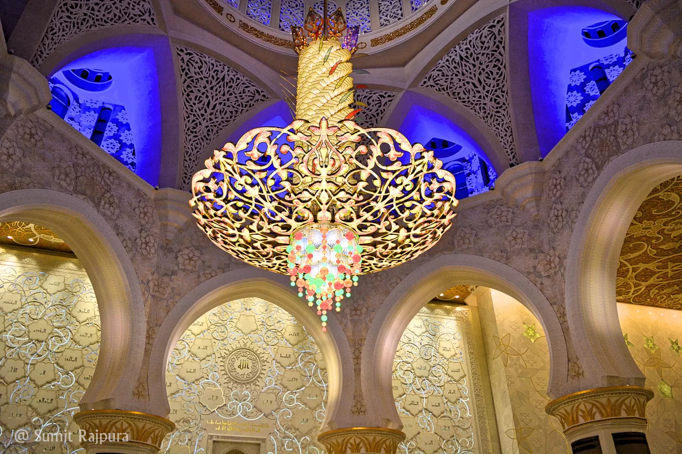 Photo of Abu Dhabi By Sumit Rajpura