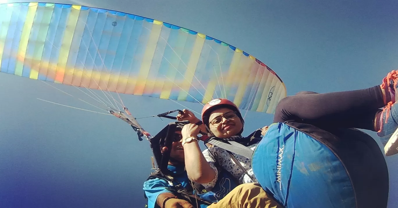 Photo of Bir Billing Paragliding By Chetna Sindhu