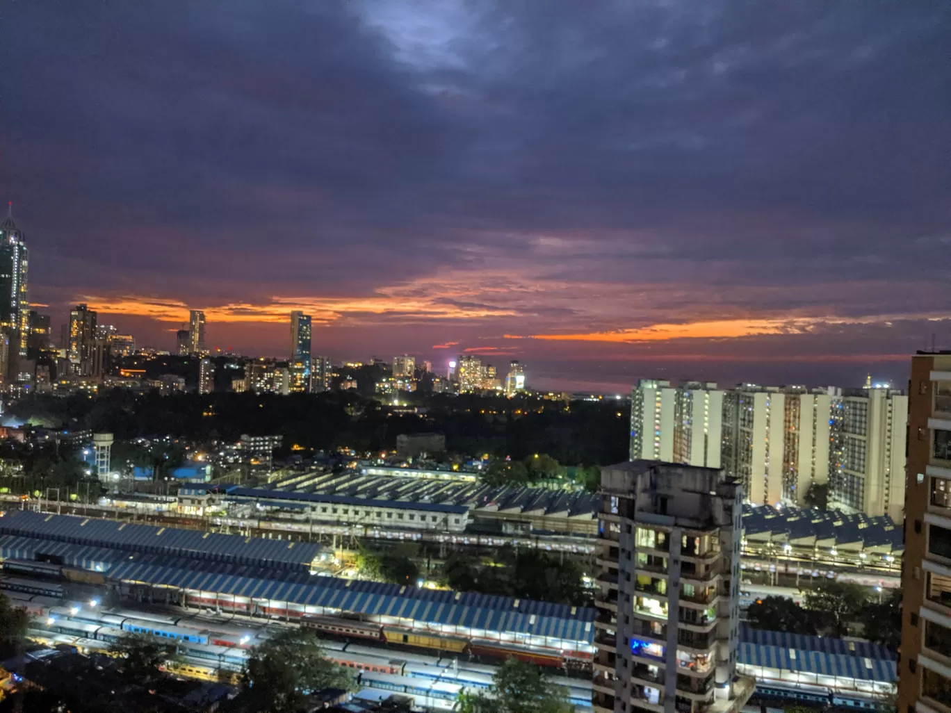 Photo of Mumbai By Mubbashir Iqbal