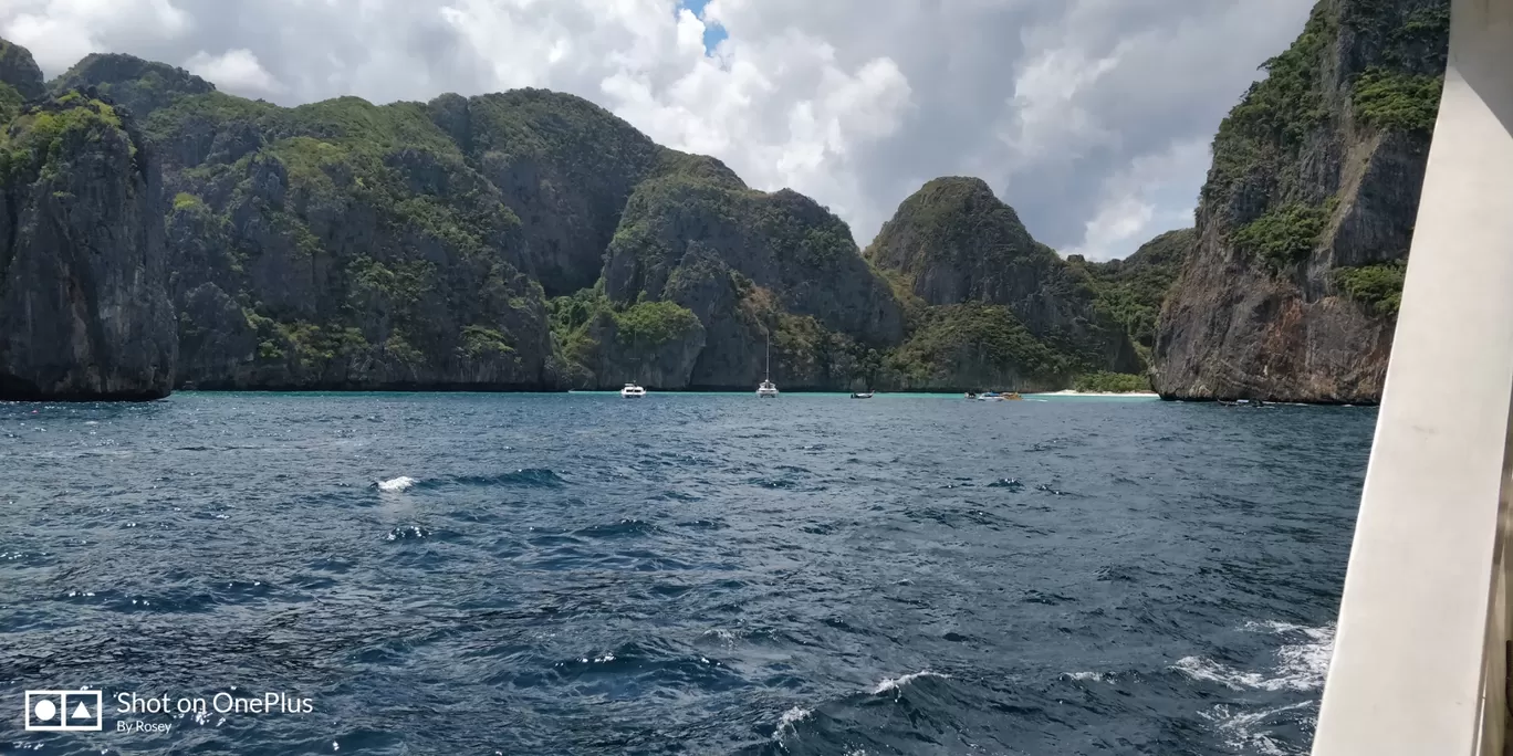 Photo of Krabi By Rosewell Jordan Almeida
