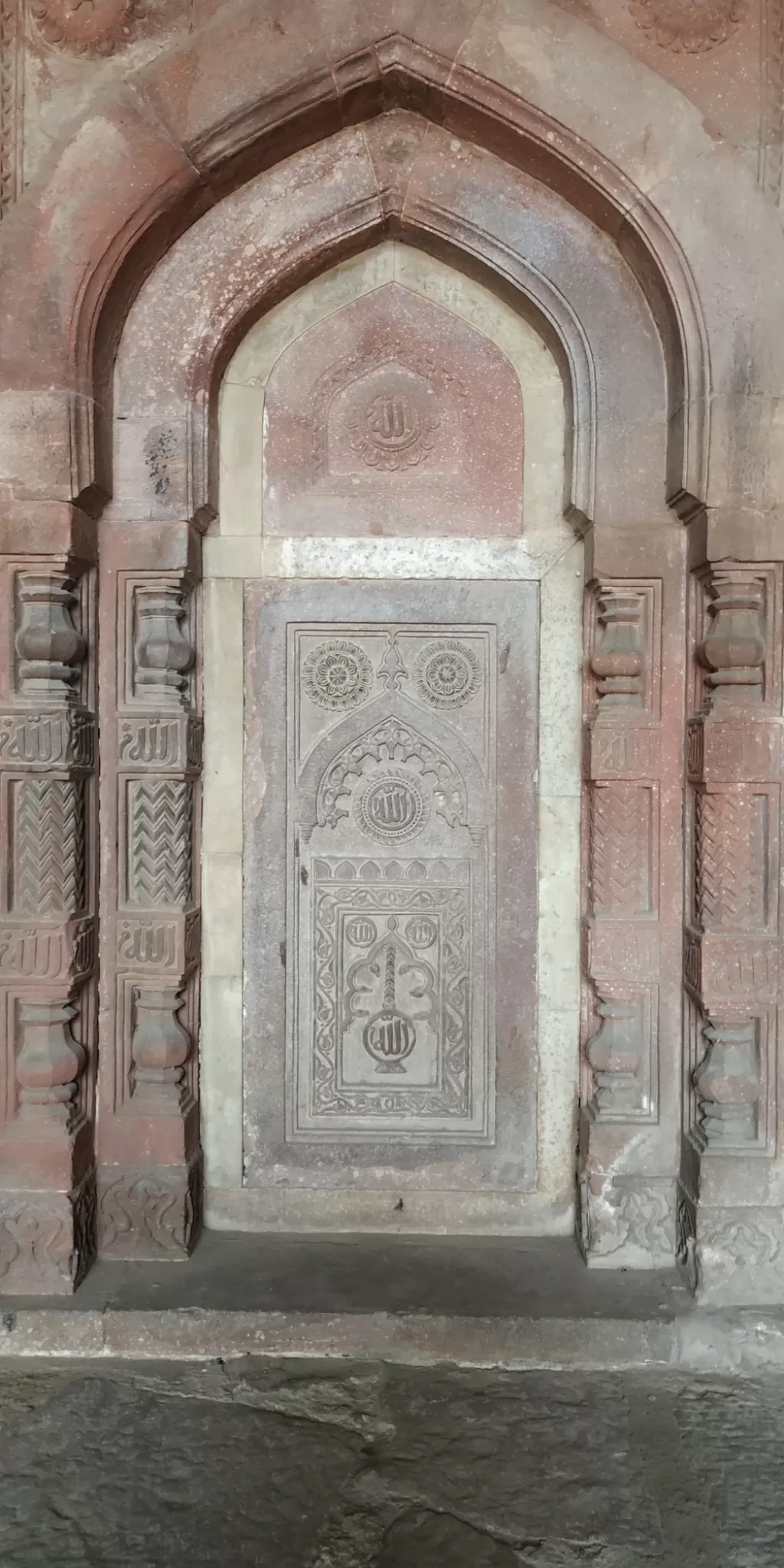 Photo of Mehrauli Archaeological Park By dushyant singh