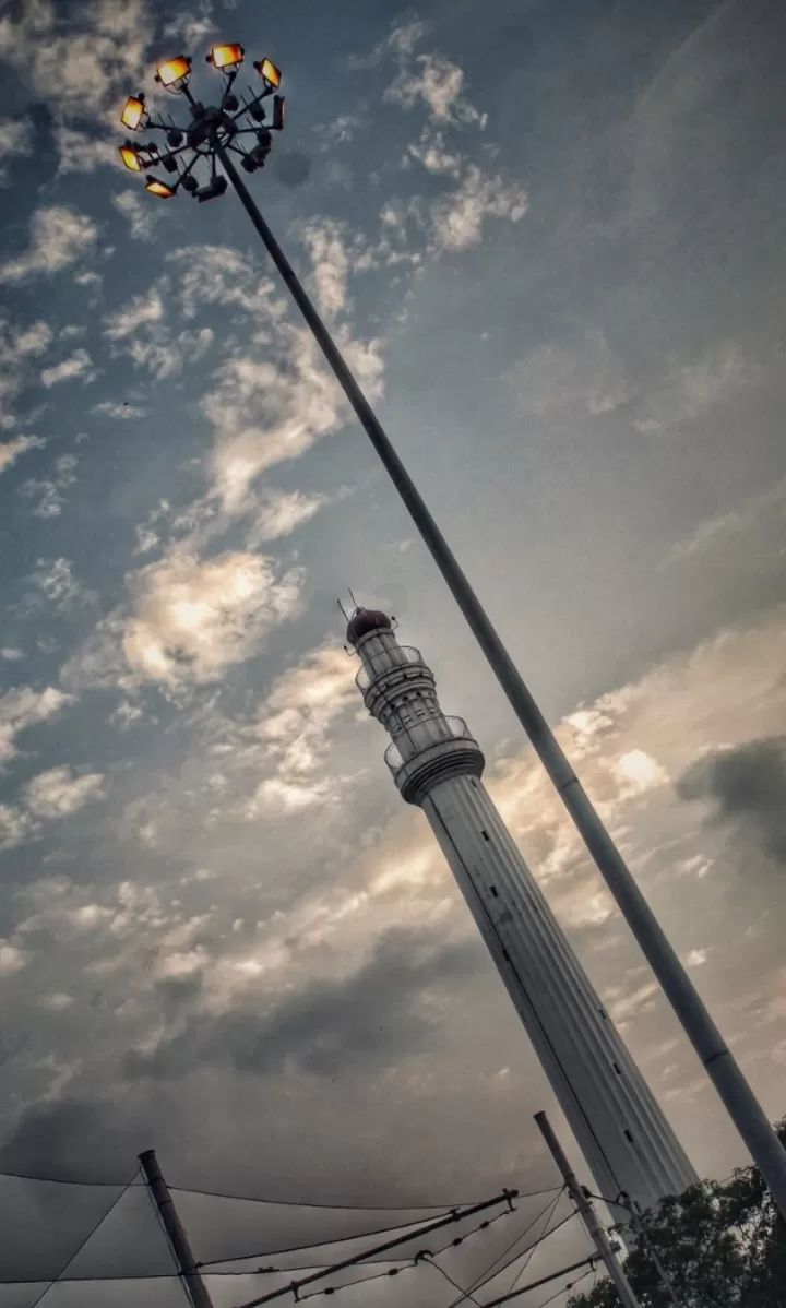 Photo of Shaheed Minar By faraz sajid