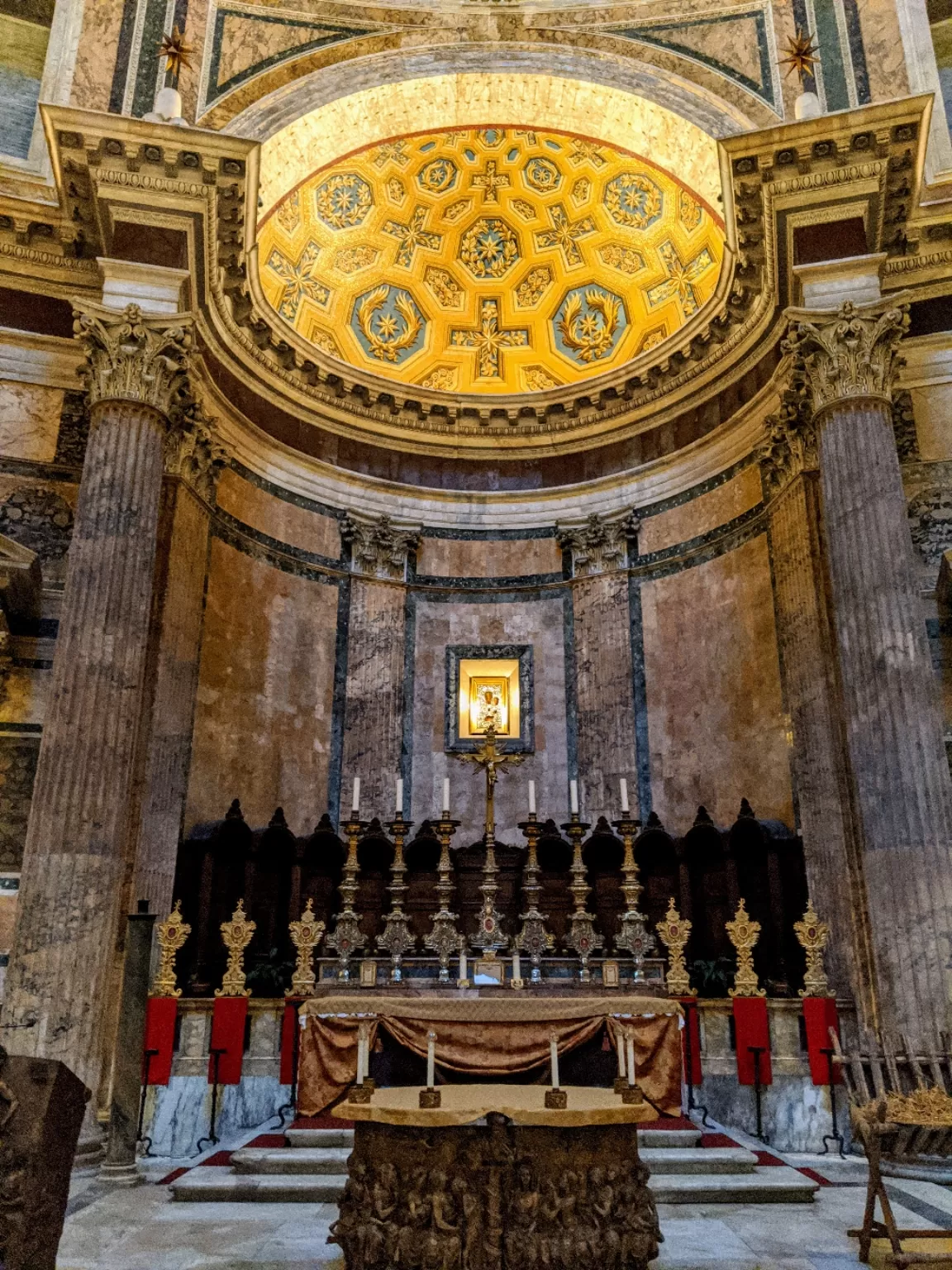 Photo of Pantheon Roma By Namrata Vedi