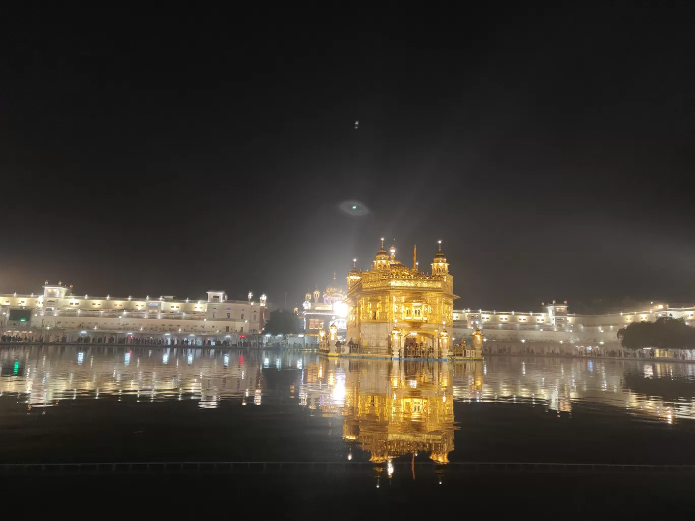 Photo of Harmandir Sahib By Confusedwanderer 