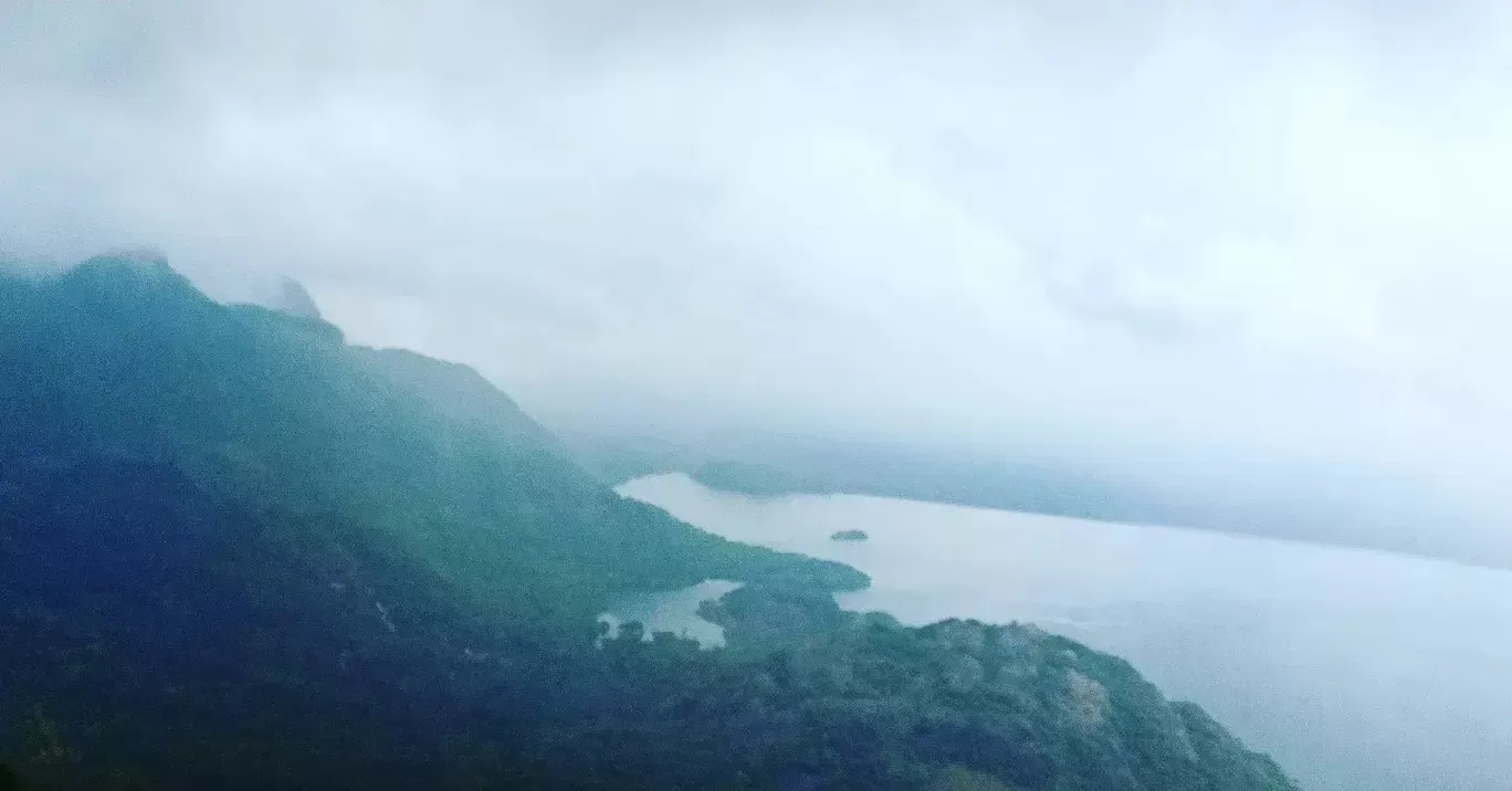 Photo of Valparai By Ravindra Vasireddy