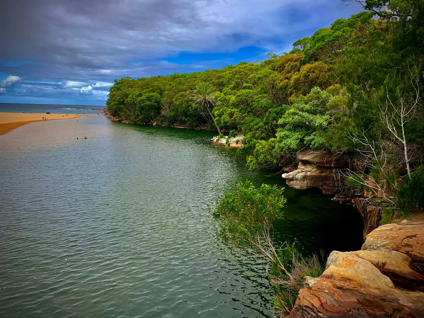Photo of Wattamolla Beach By Priyanka Telang