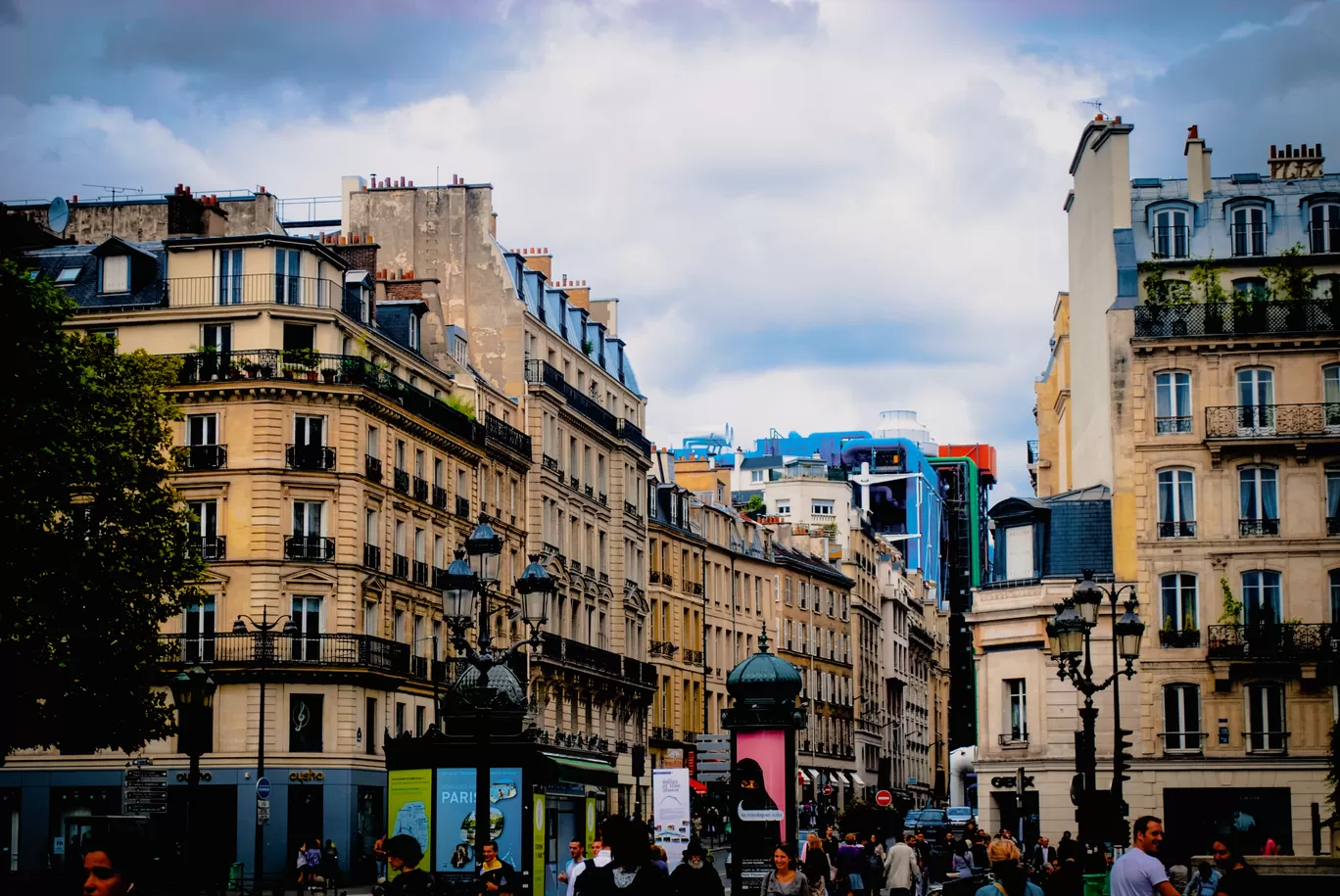 Photo of Paris By Priyanka Telang