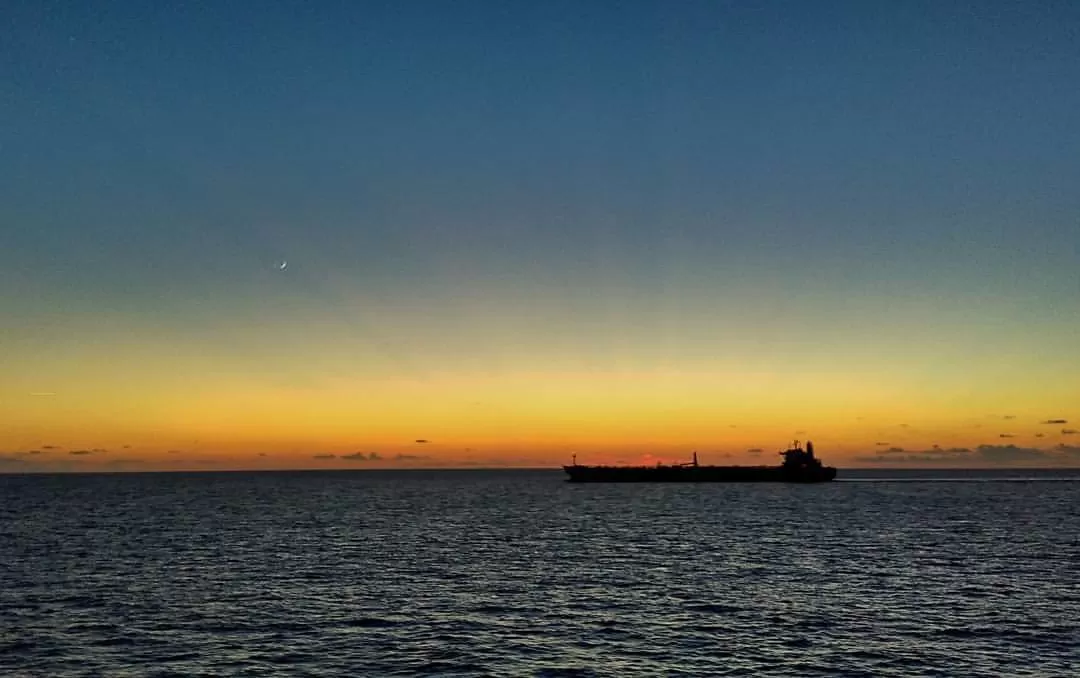 Photo of Pacific Ocean By The Globetrottersoul 