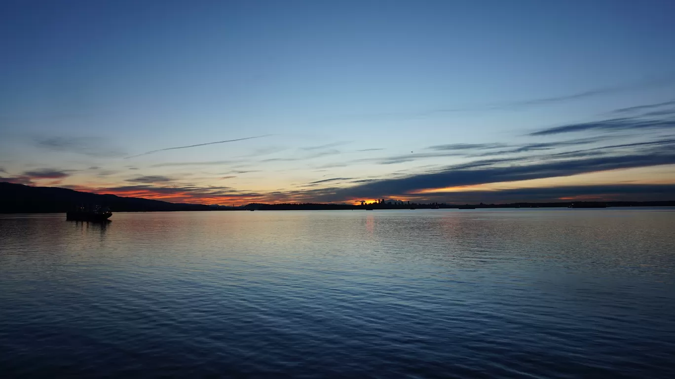 Photo of Pacific Ocean By The Globetrottersoul 