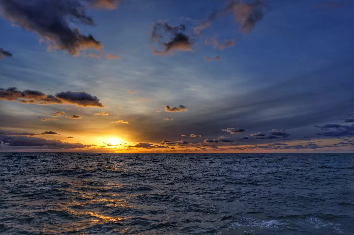 Photo of Pacific Ocean By The Globetrottersoul 
