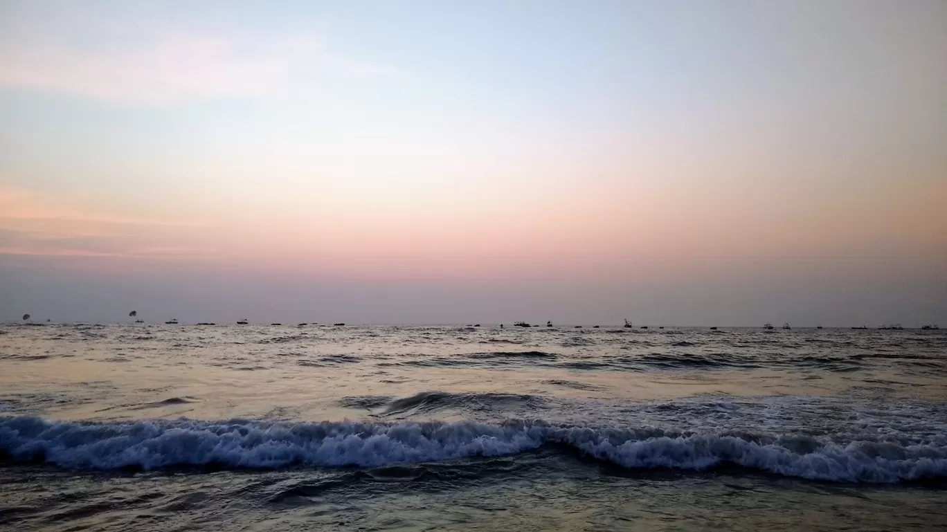Photo of Baga Beach By Rasika Chavan