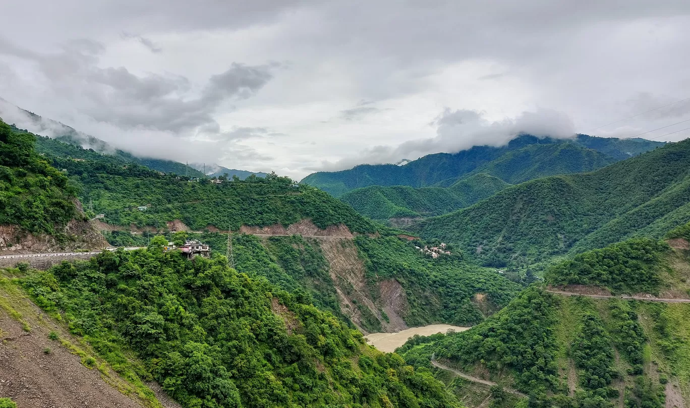 Photo of Valley of Flowers National Park By Sparsh Goyal