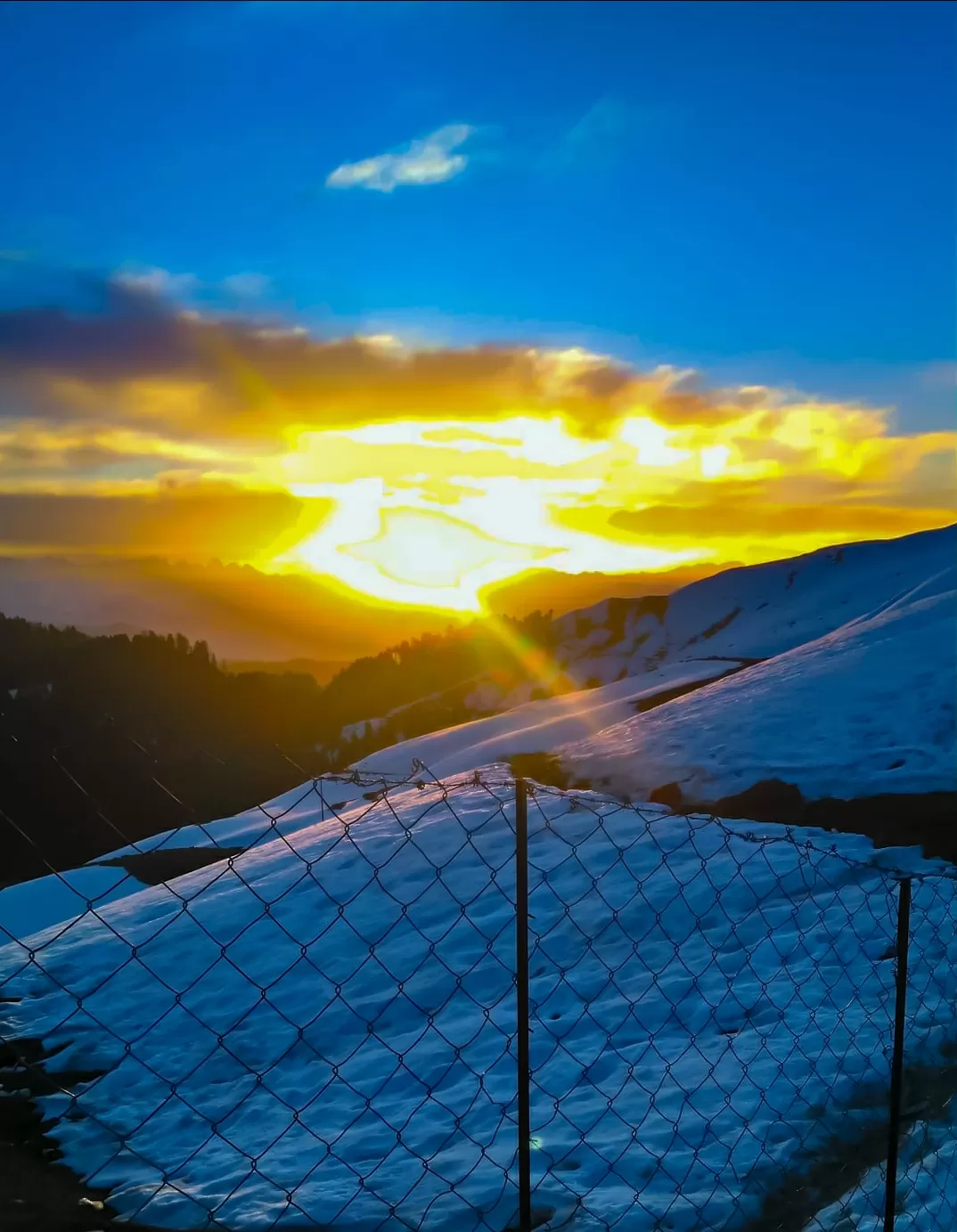 Photo of Parashar Lake By Ashish