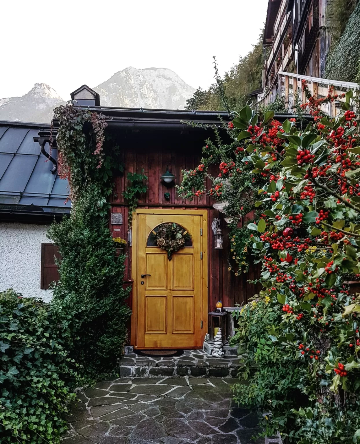 Photo of Hallstatt By Sailee Paranjpe