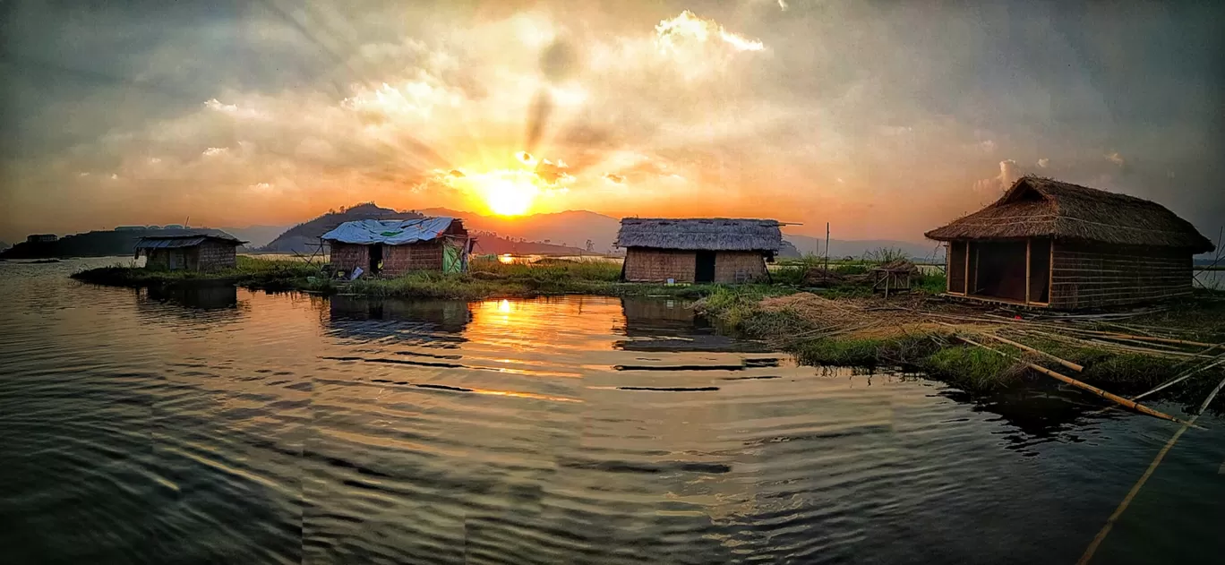 Photo of Loktak Aquamarine Floating Homestay By SANGAI MOONLIGHT CAMPING