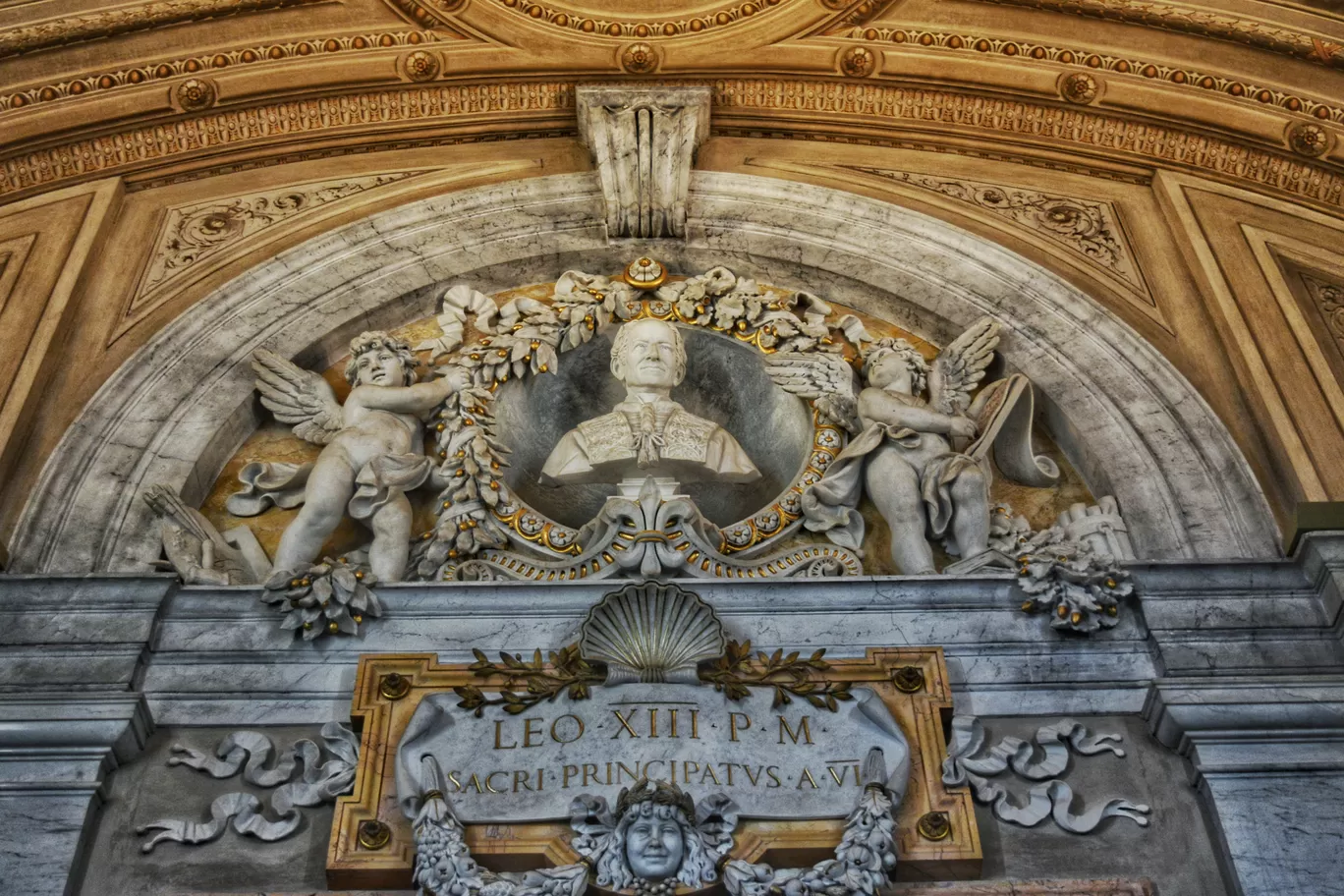 Photo of Louvre Museum By Amit Pal