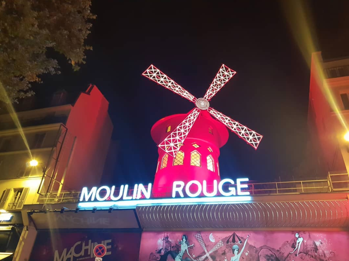 Photo of Paris By Karishma Shaikh