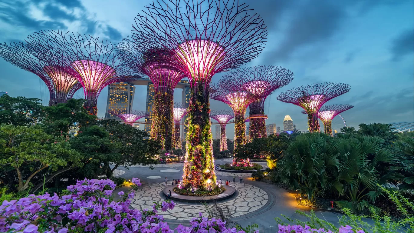 Photo of Singapore By Karishma Shaikh