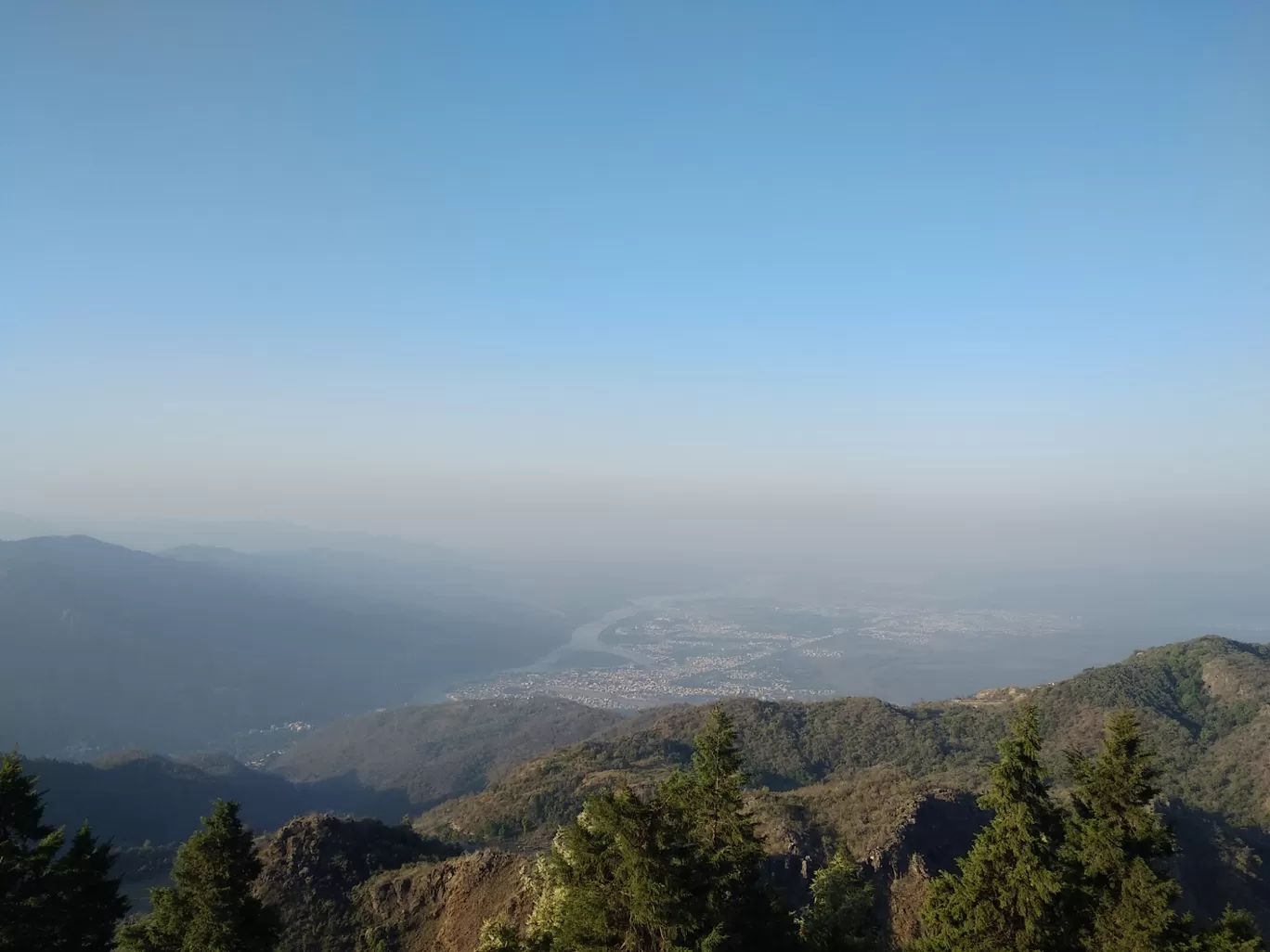 Photo of Rishikesh By Akshay Vyas