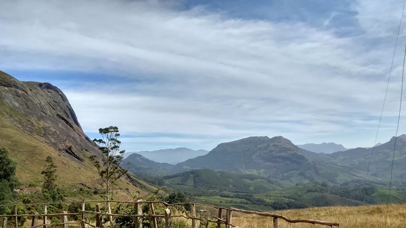 Photo of Munnar By ADHUL S.V