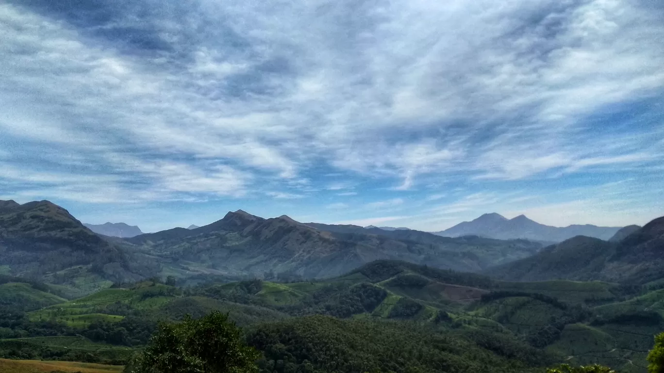 Photo of Munnar By ADHUL S.V