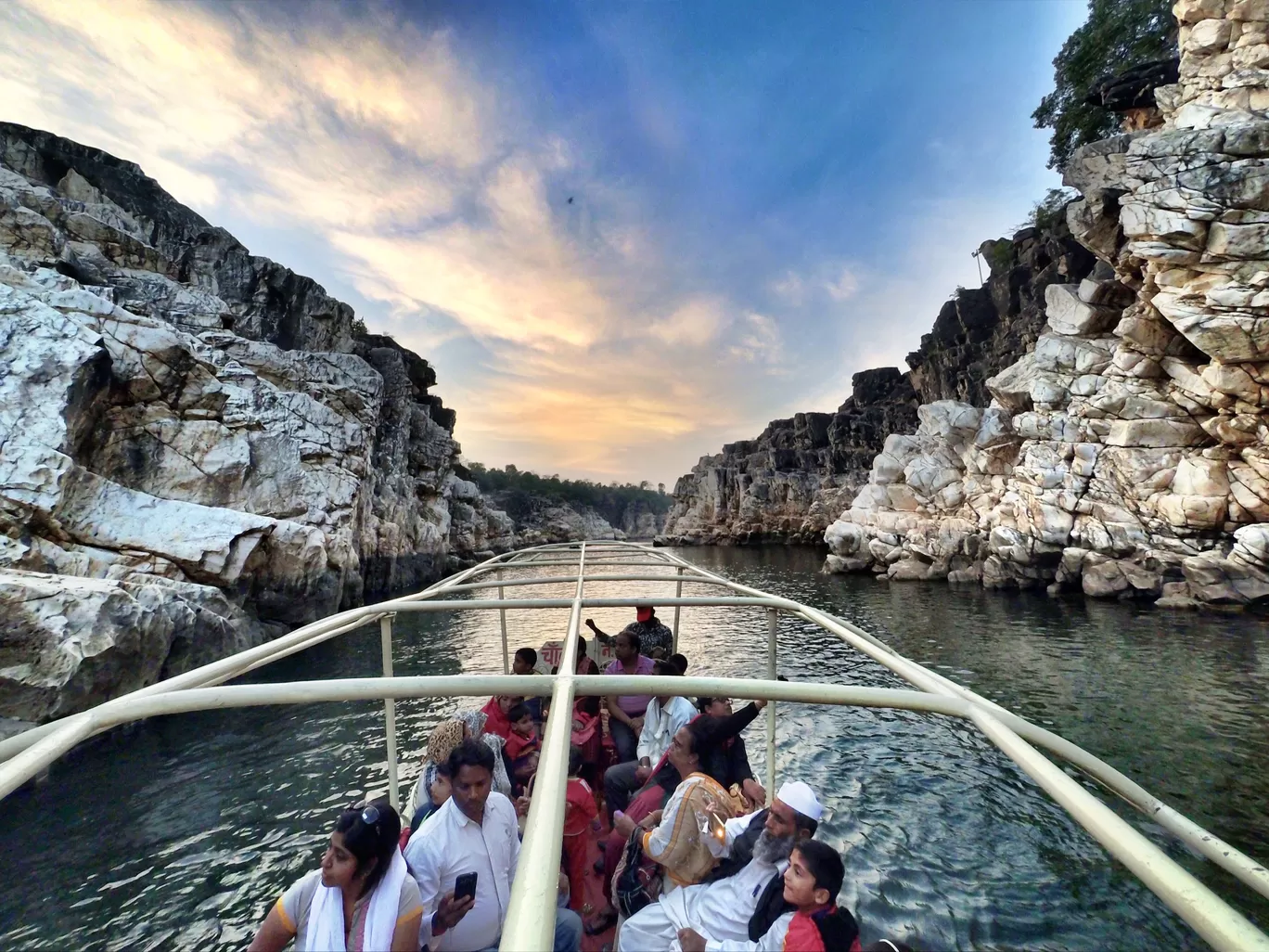 Photo of Bheda Ghat By Heramb Kanade