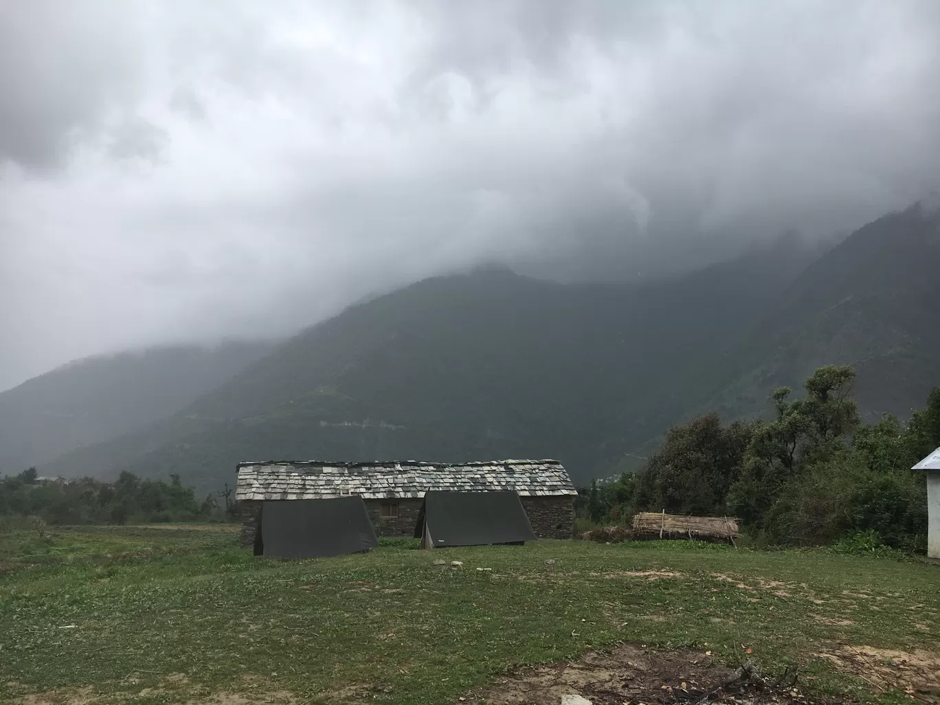 Photo of Roopkund Lake By Aakarsh Rai