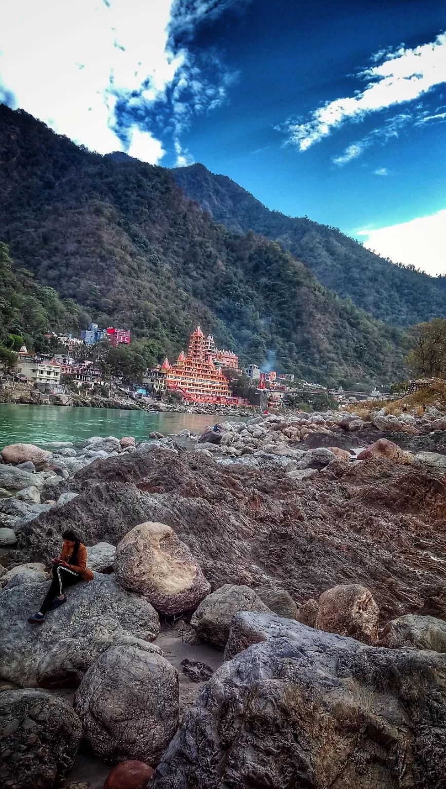 Photo of Lakshman Jhula By thehdsoul