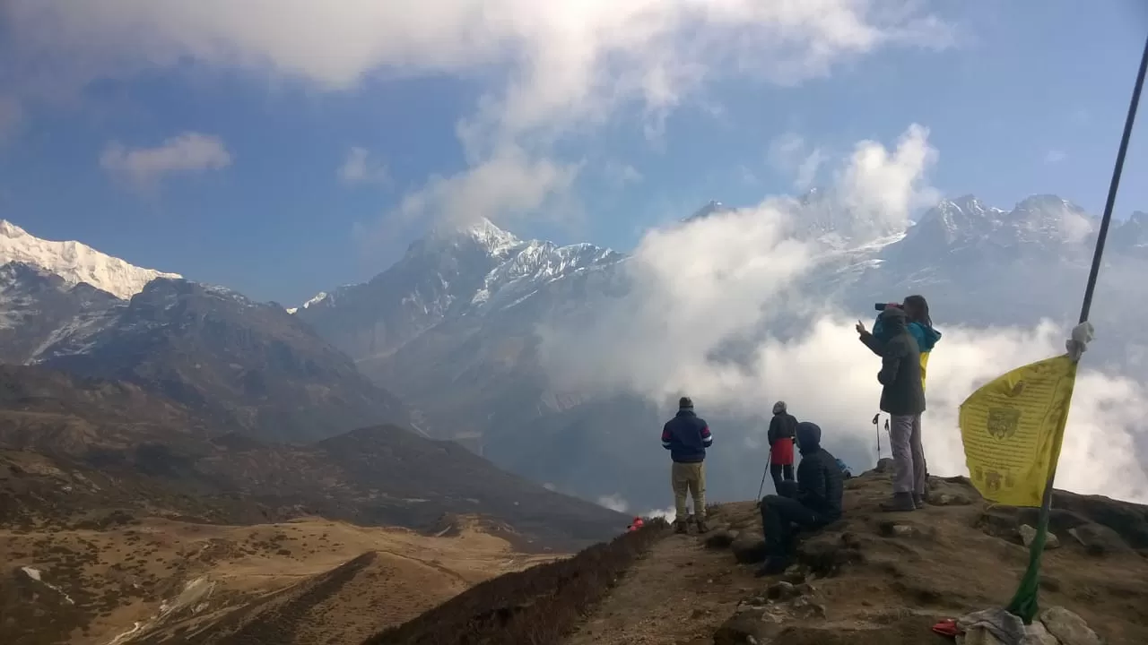 Photo of Dzongri Top By Debajit Roy