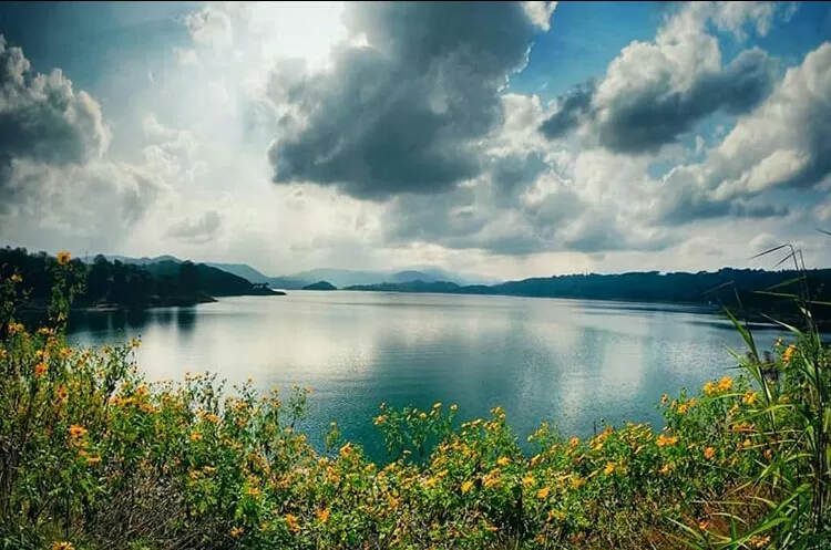 Photo of Meghalaya By trippieeee_traveller