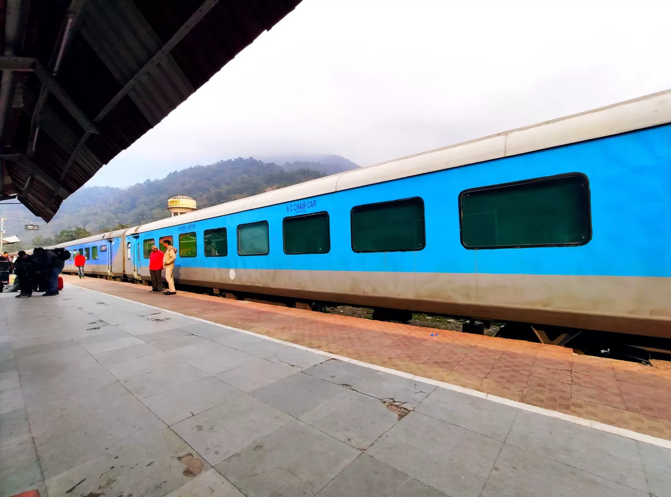 Photo of Kathgodam Railway Station By thewanderjoy