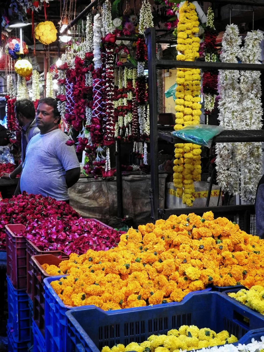 Photo of Ahmedabad Flower Market By Preet Gor