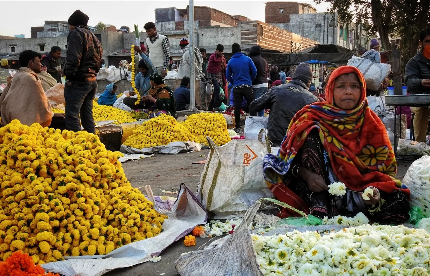 Photo of Ahmedabad Flower Market By Preet Gor