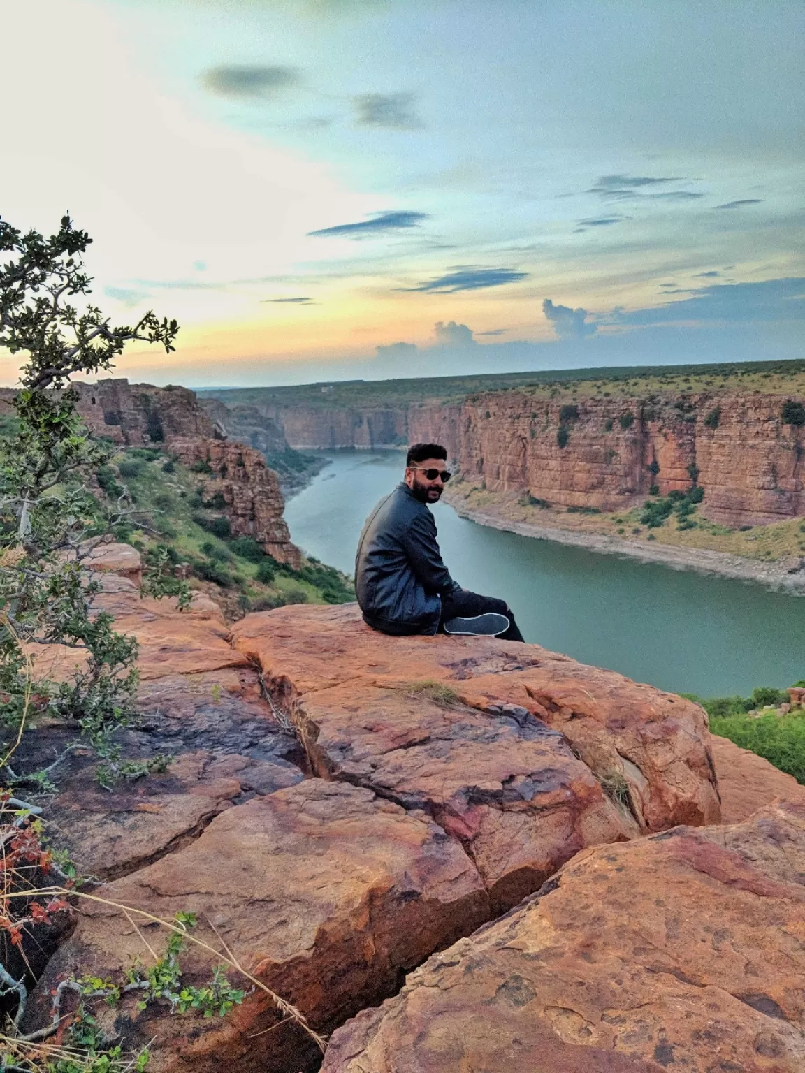 Photo of Gandikota Penna River View By Dhiraj Malode