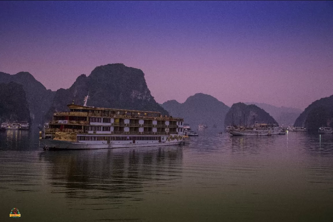 Photo of Halong Bay Vietnam By Chal Le Oye