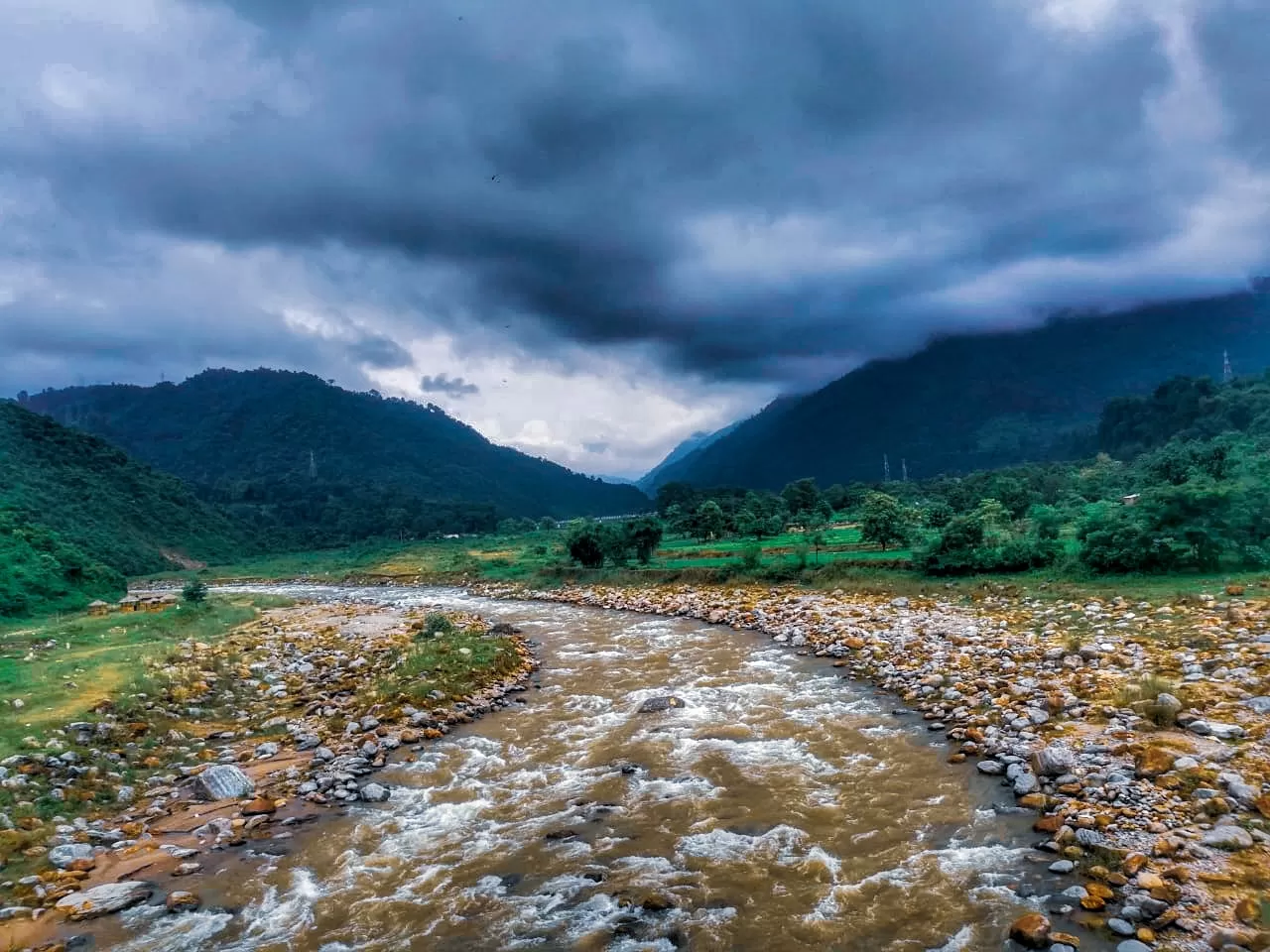 Photo of Siliguri By Amlan Ghosh