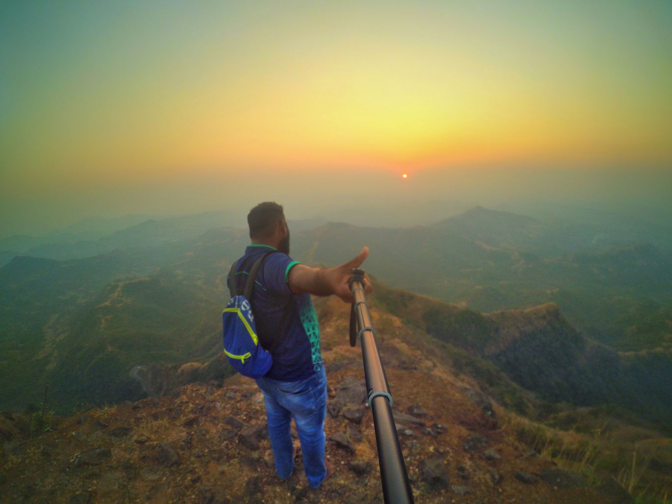 Photo of Chasing Sunset...!! #SelfieWithAView #TripotoCommunity By Prasad Guram
