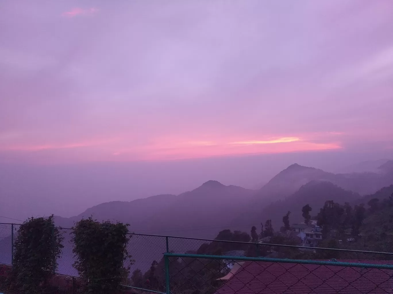 Photo of Mussoorie By Shreya Rawat 