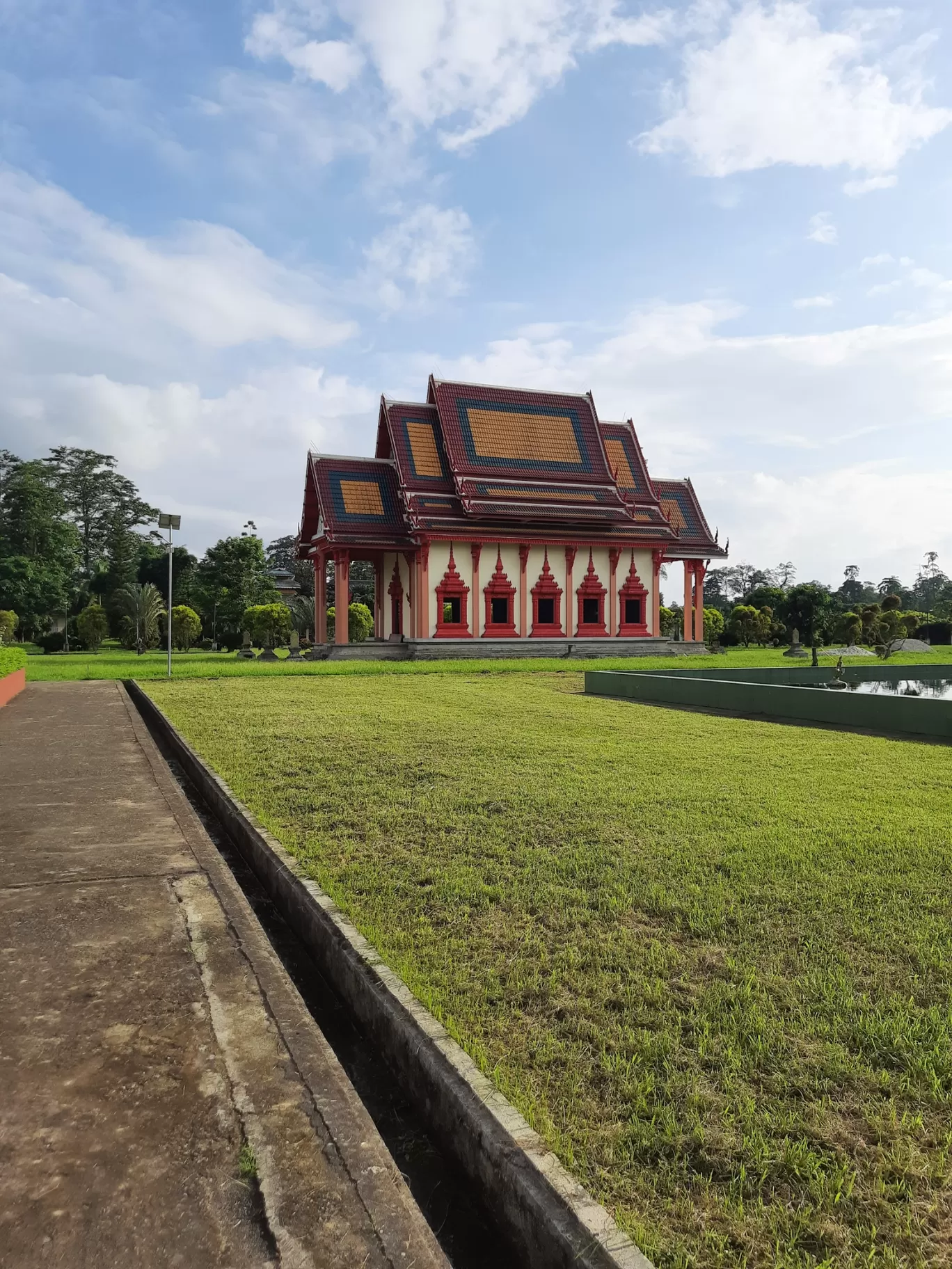 Photo of Golden Pagoda By Pankaj Mehta Traveller