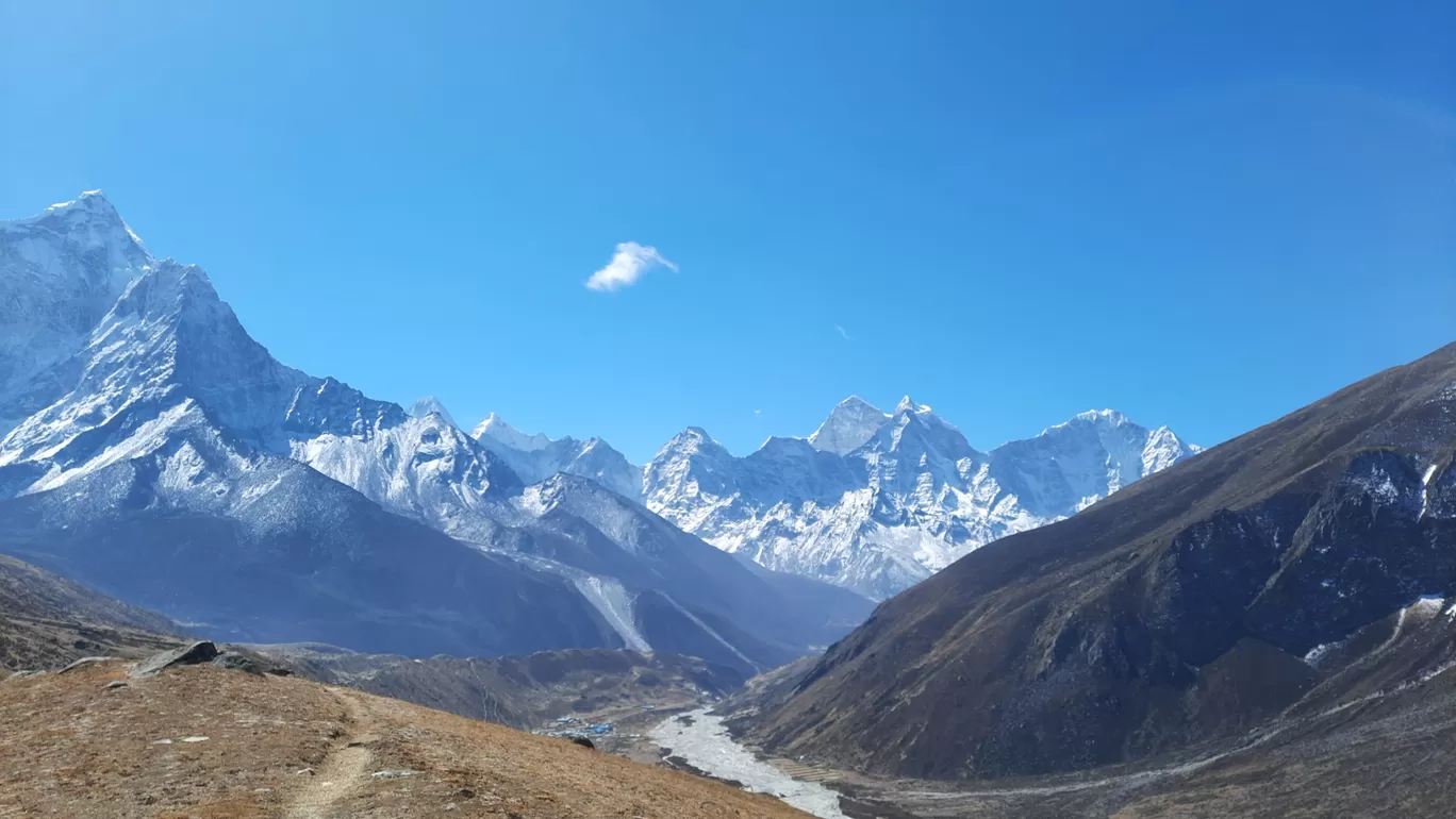 Photo of Lobuche By Pankaj Mehta Traveller