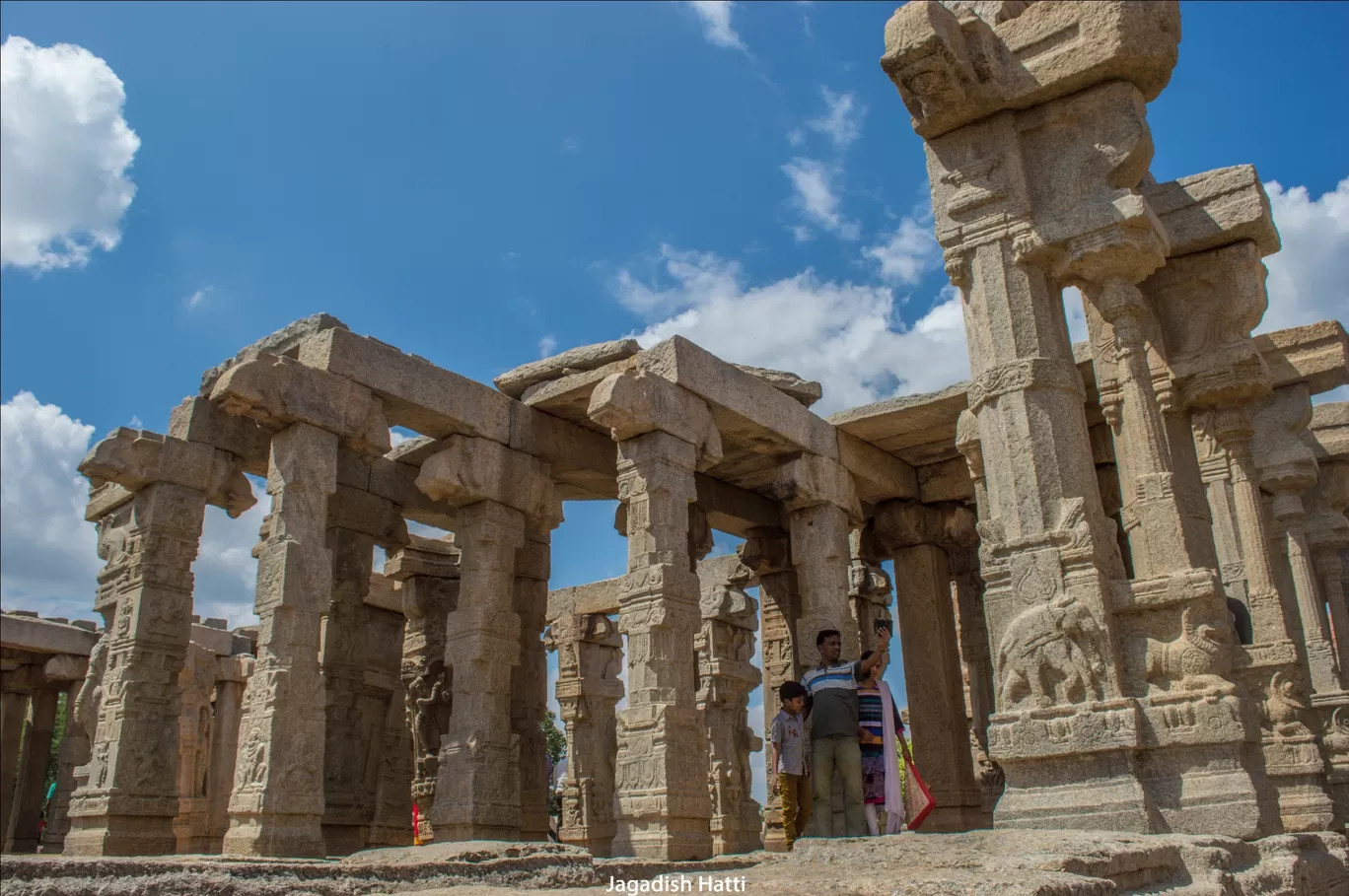 Photo of Lepakshi Temple Road By Jagadish Hatti