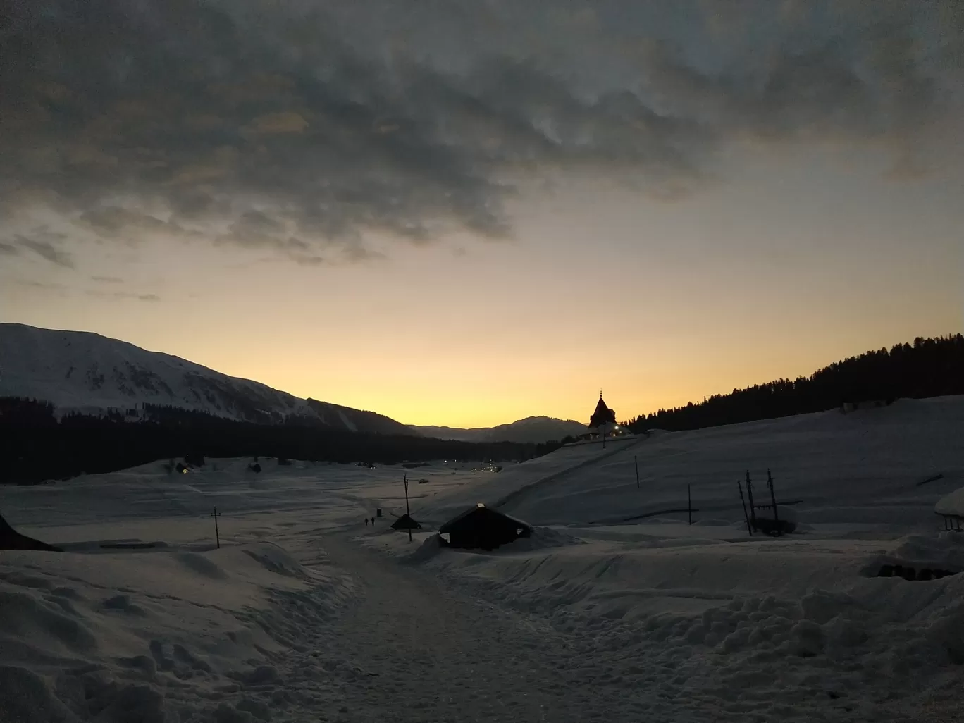 Photo of Gulmarg By Deepika Kateja