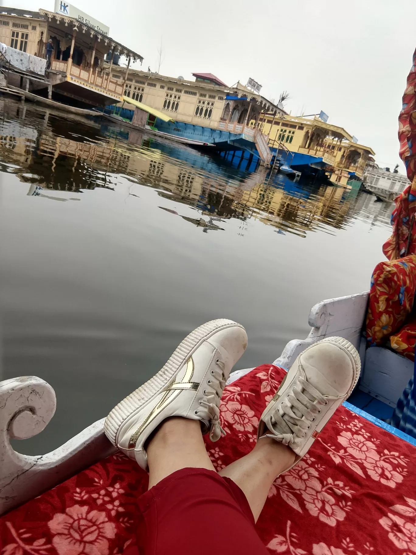 Photo of Dal Lake By Deepika Kateja