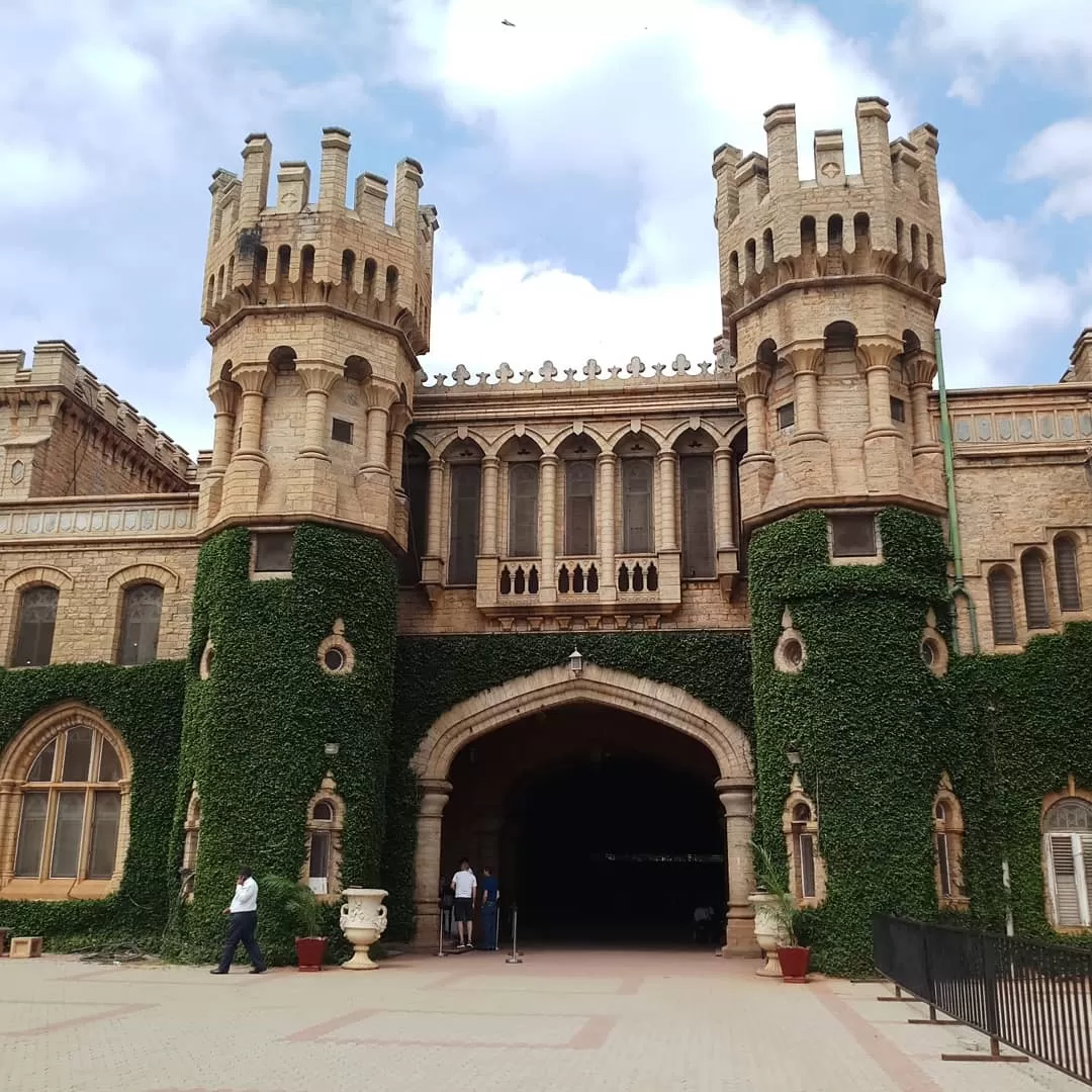 Photo of Bangalore Palace By Sh@ron V@rgh€$€